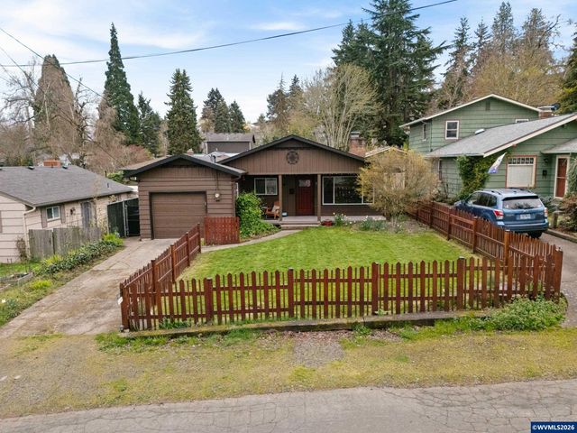 776 Judson St SE, Salem, OR 97302