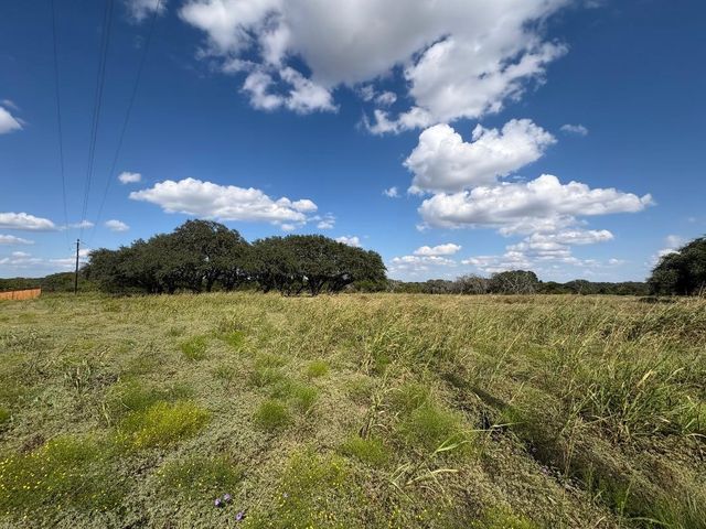 453 Grand Canyon Drive, Oglesby, TX 76561