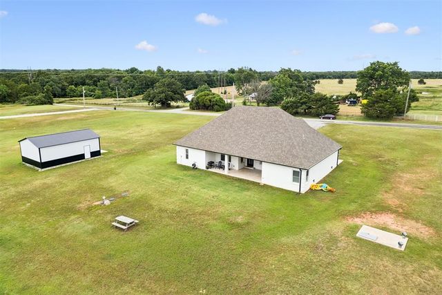 37654 New Hope Road, Tecumseh, OK 74873