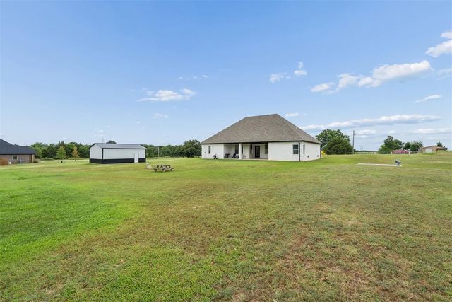 37654 New Hope Road, Tecumseh, OK 74873