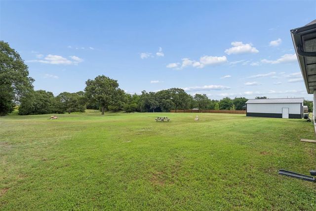 37654 New Hope Road, Tecumseh, OK 74873