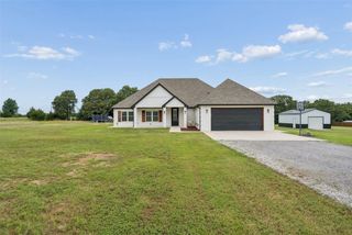 37654 New Hope Road, Tecumseh, OK 74873