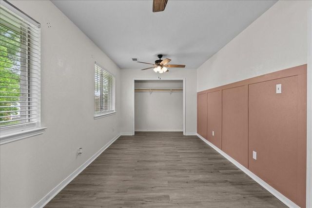 3900 Redstem Court, Dickinson, TX 77539