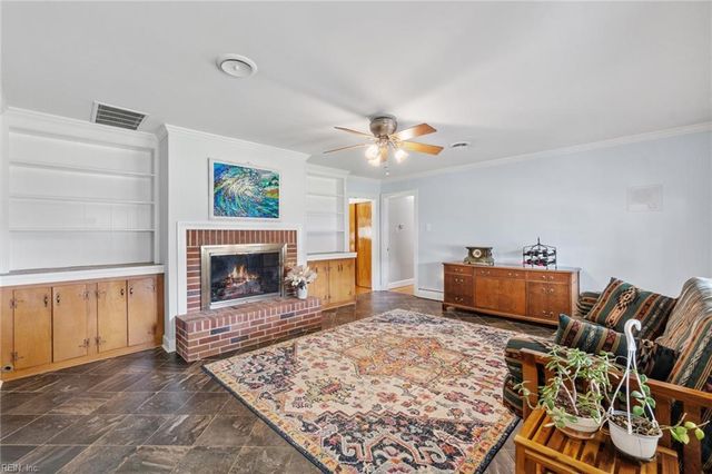 415 Robin RD, Portsmouth, VA 23701
