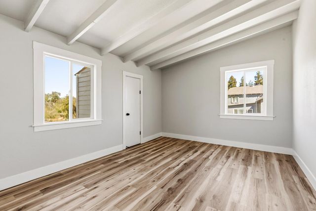 1821 River Rd, Modesto, CA 95351