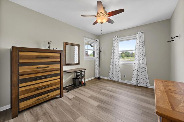 12610 St. Mary's DRIVE, New Berlin, WI 53151