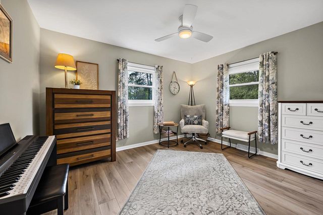12610 St. Mary's DRIVE, New Berlin, WI 53151