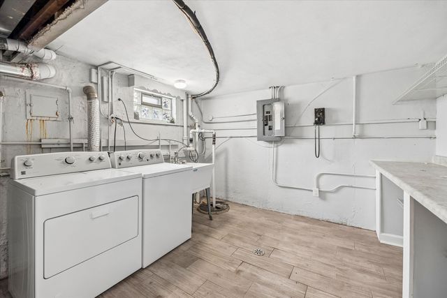 5153 S Oak Park Avenue, Chicago, IL 60638