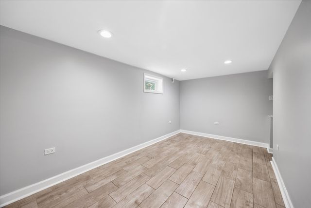 5153 S Oak Park Avenue, Chicago, IL 60638