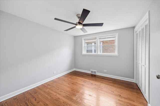 5153 S Oak Park Avenue, Chicago, IL 60638