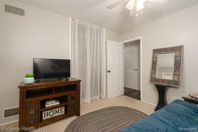 2451 Lafay Drive, West Bloomfield, MI 48324