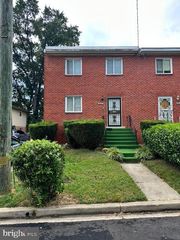 5510 HAYES ST NE, Washington, DC 20019