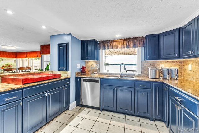 188 Ski Club Drive, Wetumpka, AL 36092