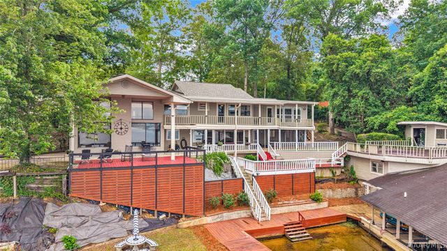 188 Ski Club Drive, Wetumpka, AL 36092