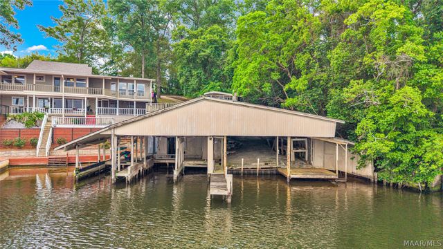 188 Ski Club Drive, Wetumpka, AL 36092