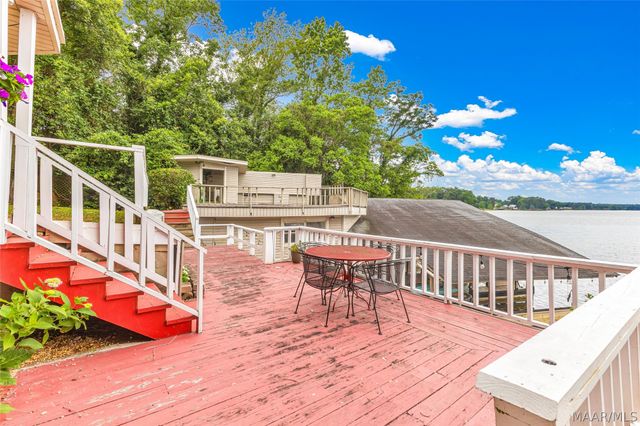 188 Ski Club Drive, Wetumpka, AL 36092