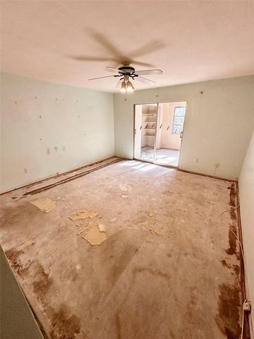 450 32ND AVENUE N 107W, St Petersburg, FL 33704
