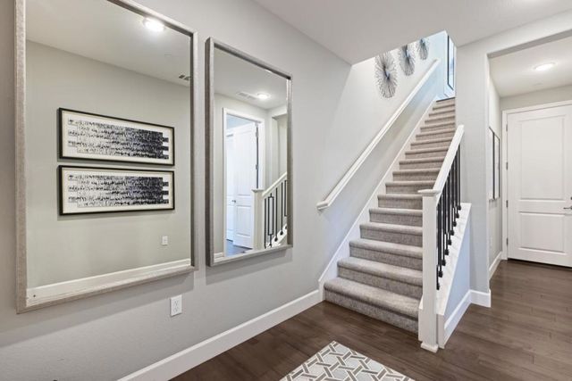 775 Santa Cecilia, Sunnyvale, CA 94085