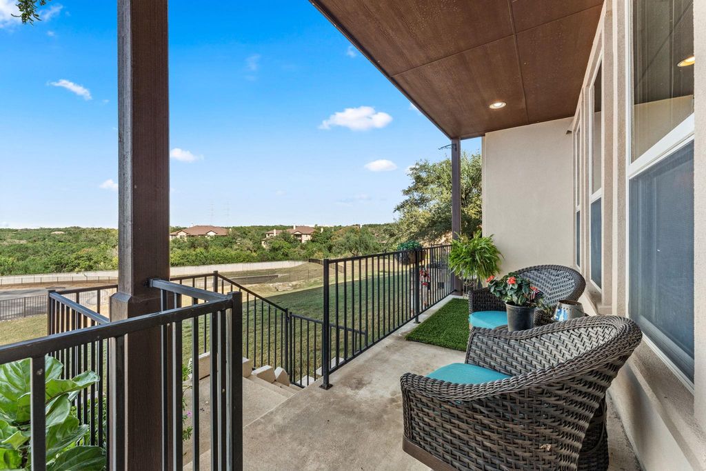 319 Lombardia DR 21B, Austin, TX 78734