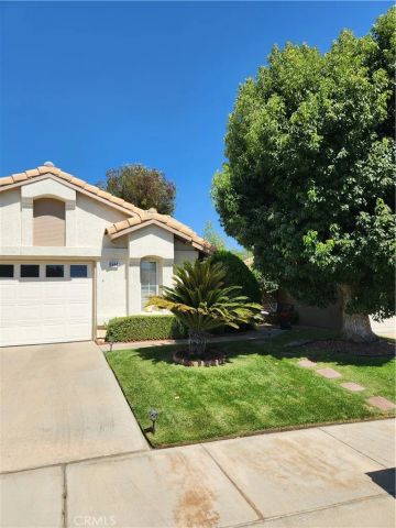 832 Pine Valley, Banning, CA 92220