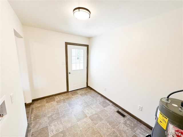 701 E 4th Street, Salem, MO 65560