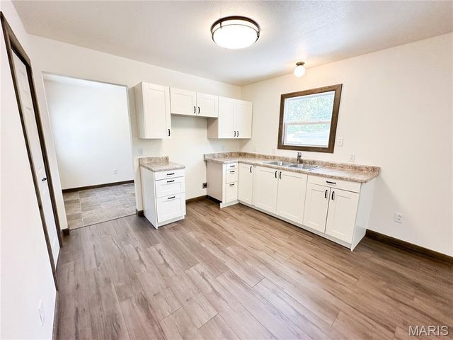 701 E 4th Street, Salem, MO 65560