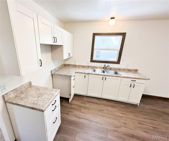 701 E 4th Street, Salem, MO 65560