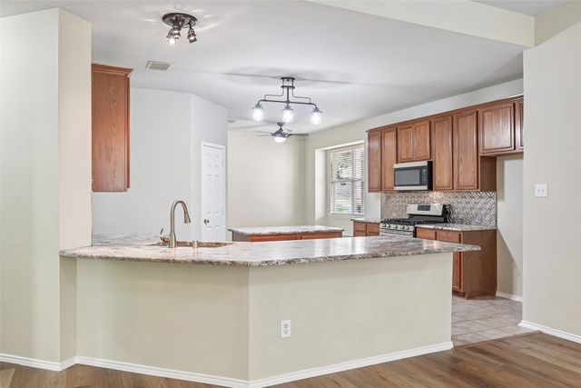 1933 Cartman Road, Garland, TX 75040