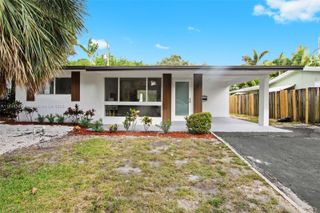 2825 NE 9th Ave, Wilton Manors, FL 33334