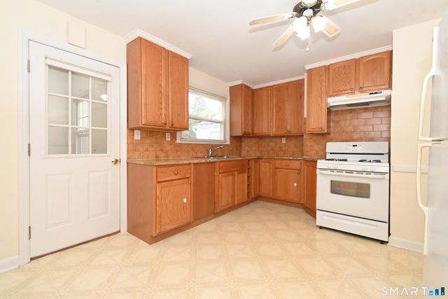 26 Elm Tree Place, Stamford, CT 06906