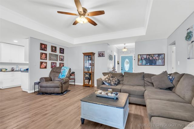 1121 Surrey, Ardmore, OK 73401