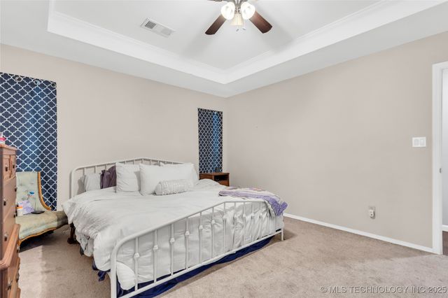 1121 Surrey, Ardmore, OK 73401