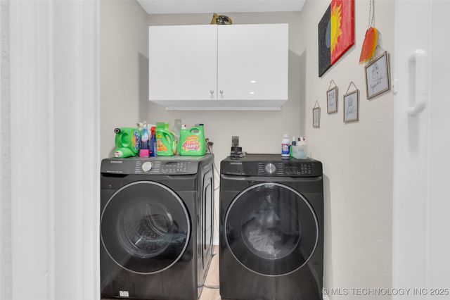 1121 Surrey, Ardmore, OK 73401