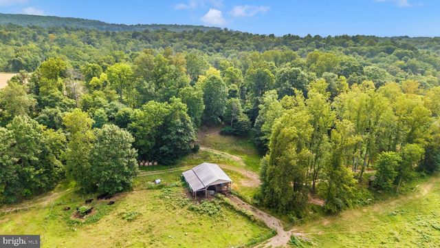 11915 COVE RD, Clear Spring, MD 21722