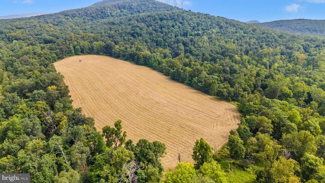 11915 COVE RD, Clear Spring, MD 21722