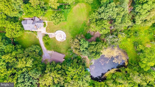 11915 COVE RD, Clear Spring, MD 21722