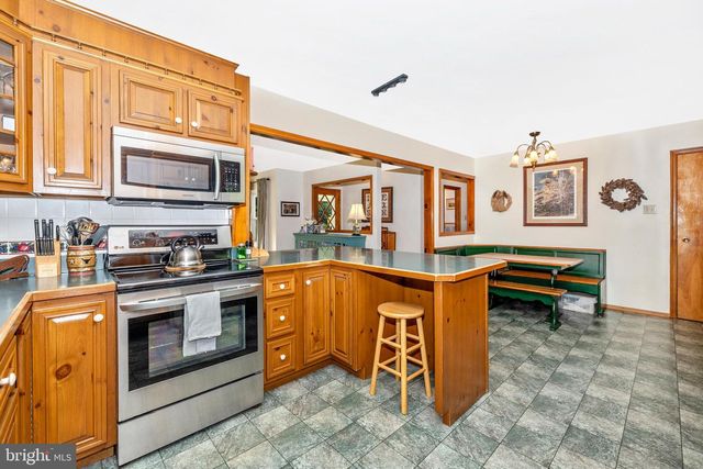 11915 COVE RD, Clear Spring, MD 21722