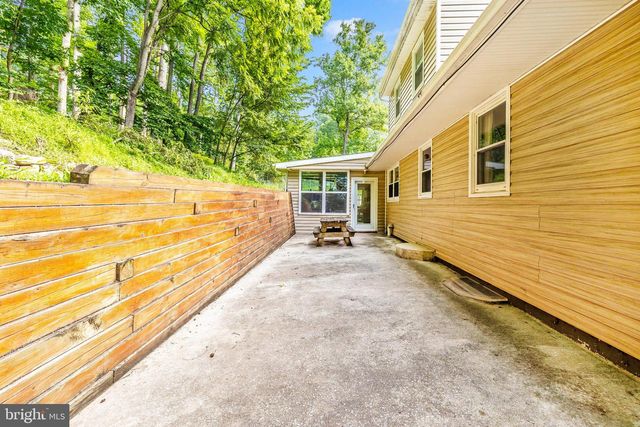 11915 COVE RD, Clear Spring, MD 21722