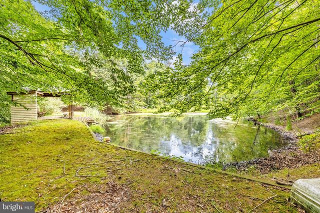 11915 COVE RD, Clear Spring, MD 21722