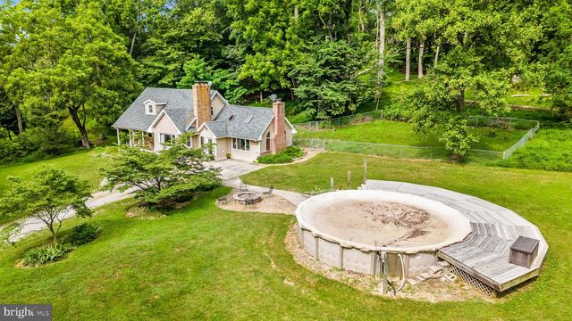 11915 COVE RD, Clear Spring, MD 21722