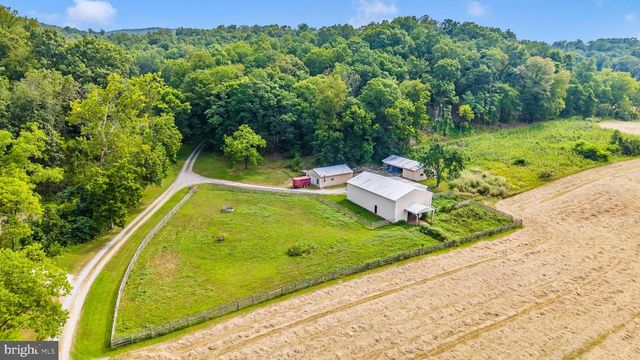 11915 COVE RD, Clear Spring, MD 21722