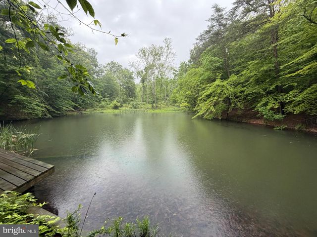 11915 COVE RD, Clear Spring, MD 21722