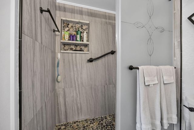 12027 GREENWAY Circle S 204, Royal Palm Beach, FL 33411