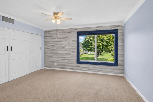 12027 GREENWAY Circle S 204, Royal Palm Beach, FL 33411