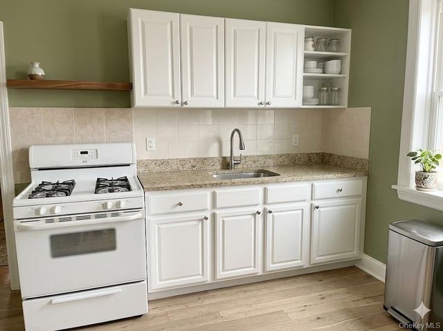 48-72 37th Street, Long Island City, NY 11101