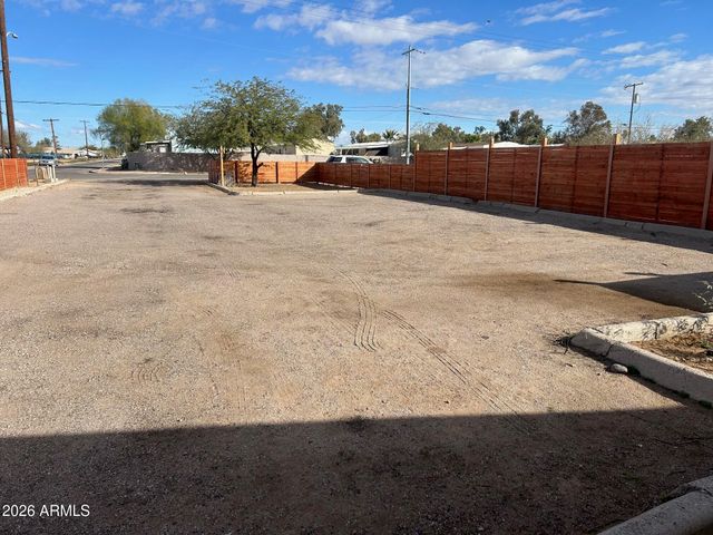 745 W MCMURRAY Boulevard, Casa Grande, AZ 85122