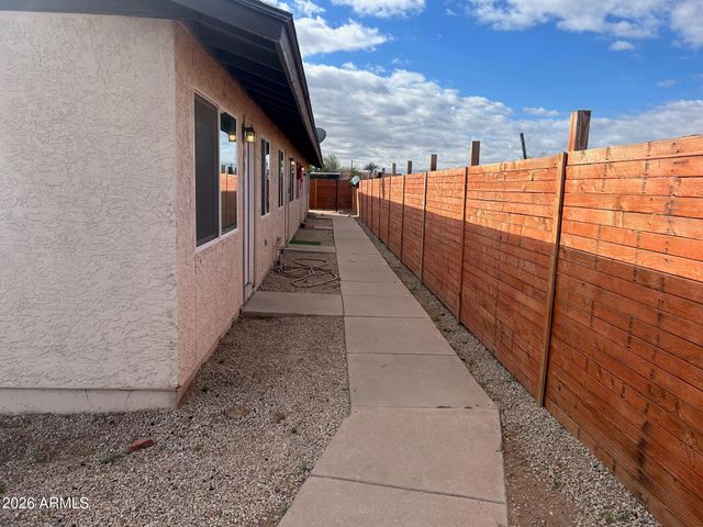 745 W MCMURRAY Boulevard, Casa Grande, AZ 85122