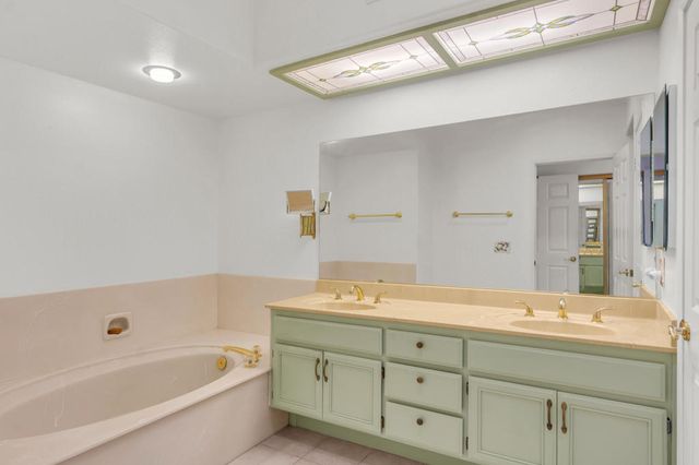 48614 Calle Esperanza, La Quinta, CA 92253