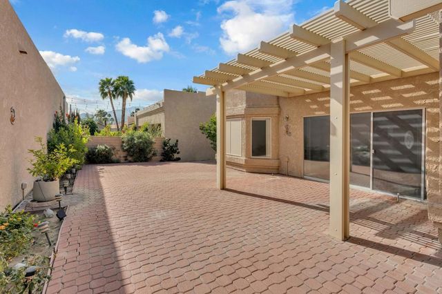 48614 Calle Esperanza, La Quinta, CA 92253