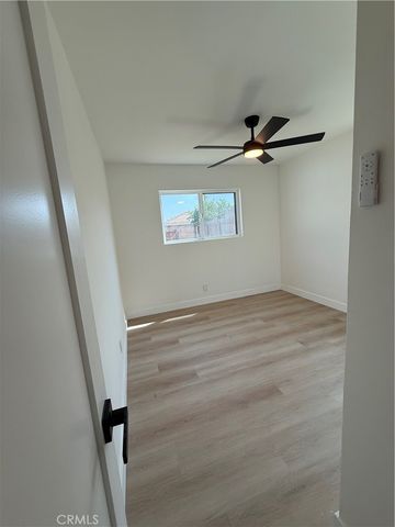 14102 S Parmelee, Compton, CA 90222